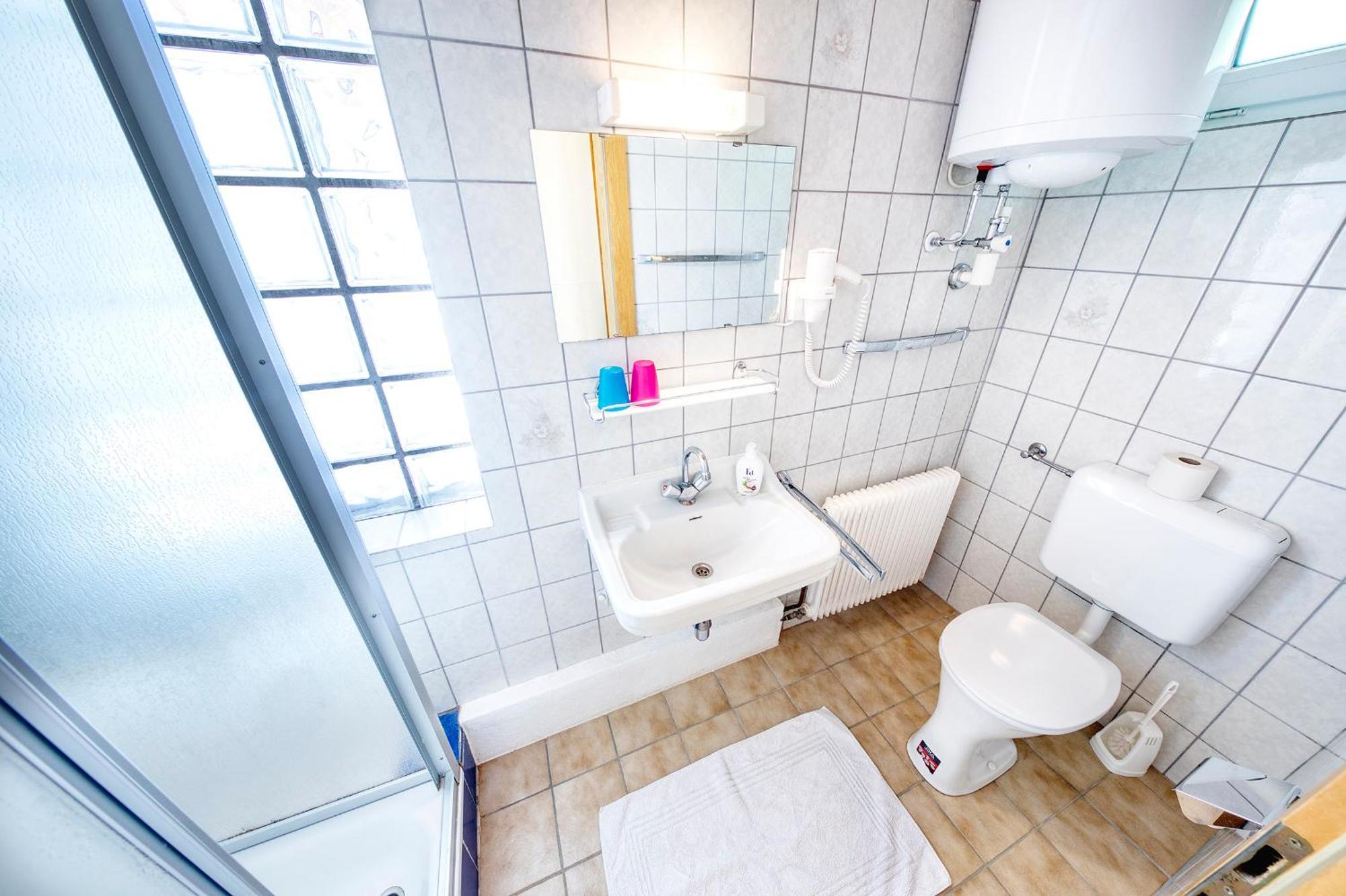 Gaestehaus Lanthaler Rosenbach Ruang foto